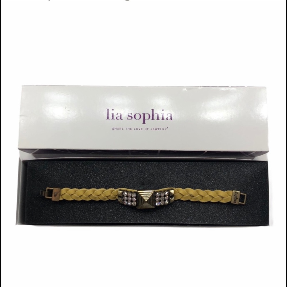 NWT Lia Sophia braided leather embellished bracelet clasp closure in gift box